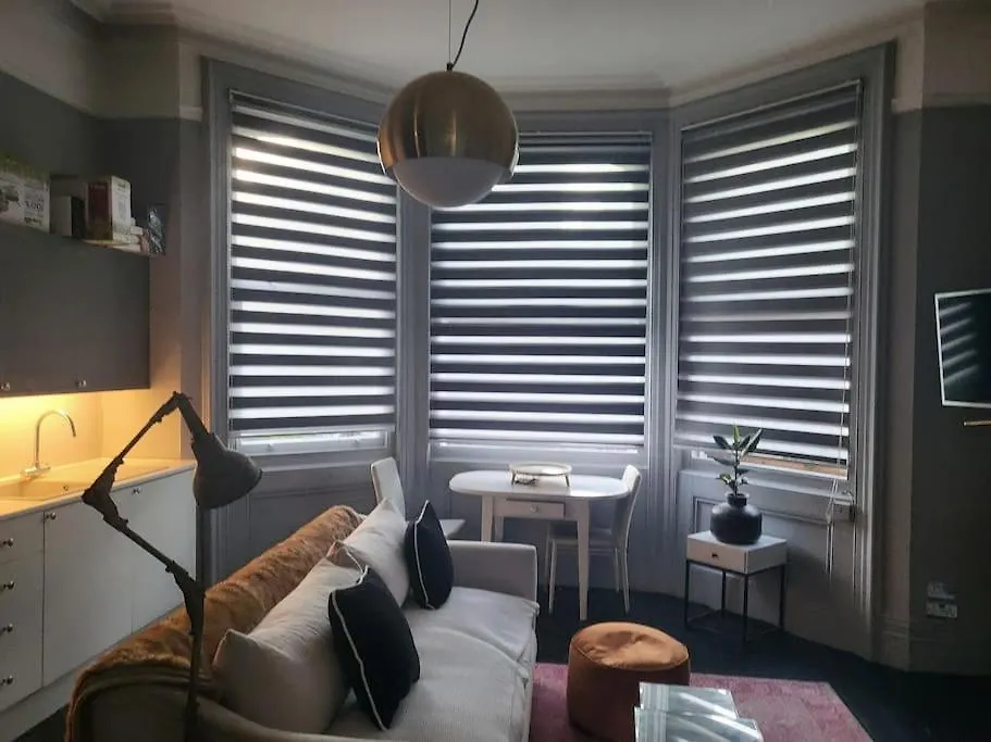 9 Modern Classic - Spacious One Bed Apartment - Great Location - Free Onsite Parking - Comfy Bed Brighton United Kingdom