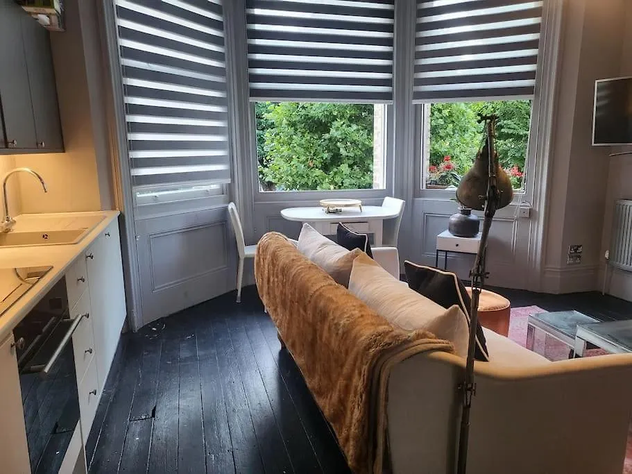 9 Modern Classic - Spacious One Bed Apartment - Great Location - Free Onsite Parking - Comfy Bed Brighton 0*,  United Kingdom